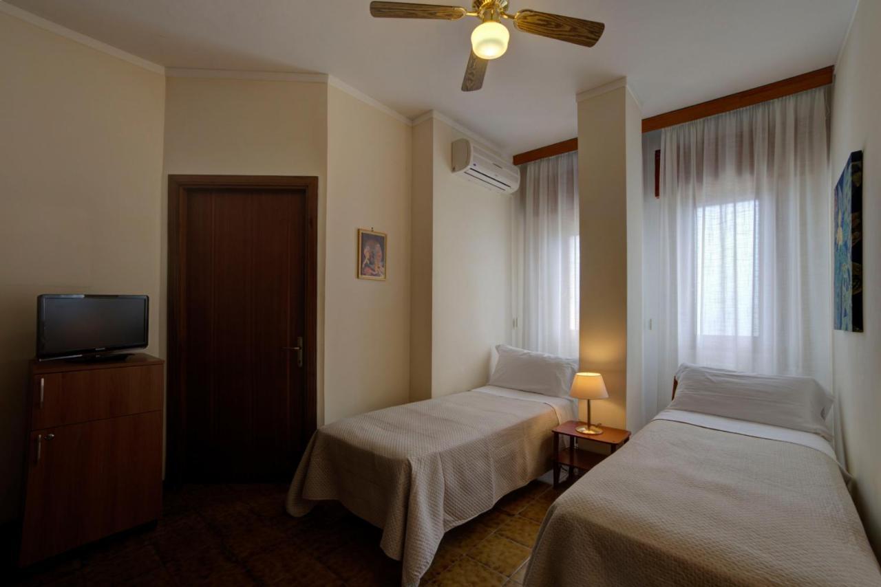 Hotel Sporting Васто Экстерьер фото
