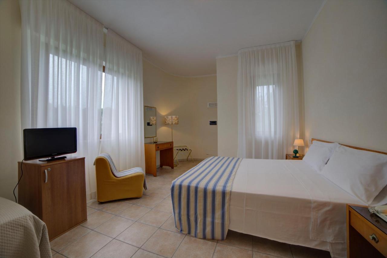Hotel Sporting Васто Экстерьер фото